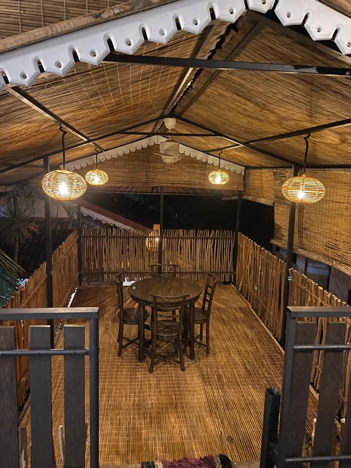 Private Balcony Dining Area